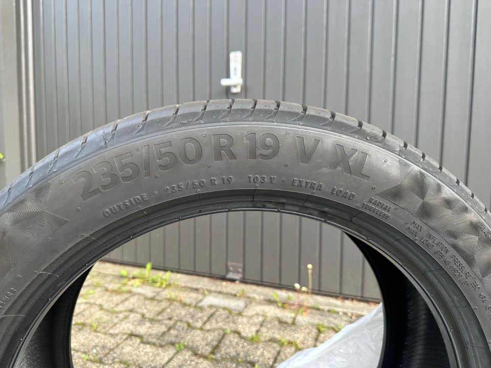 4 Sommerreifen Continental 235/50 R19 V XL NEU!!! in Pfullingen