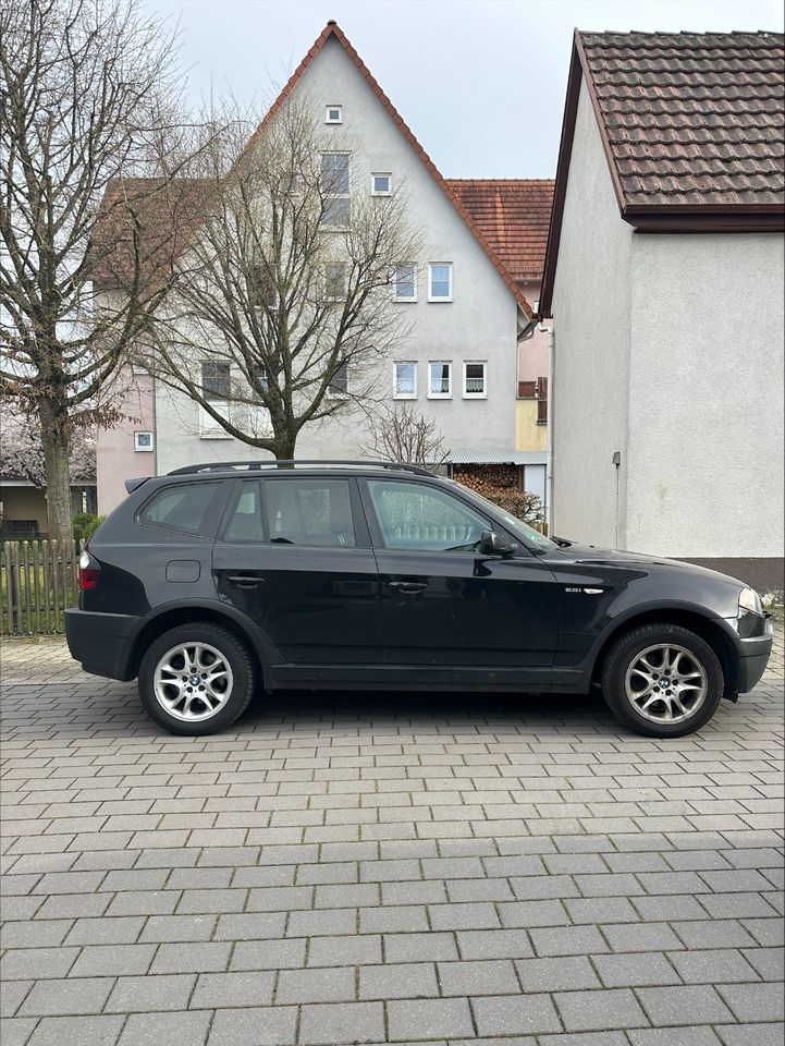 BMW X3 2.5i in Bondorf