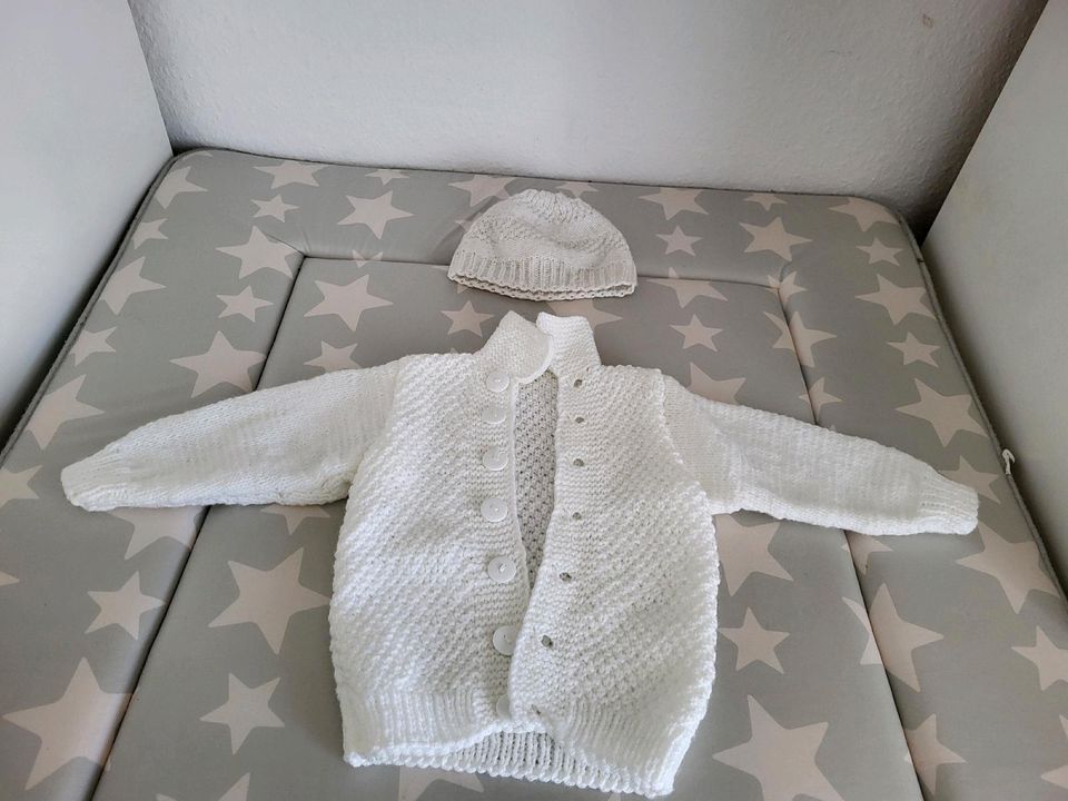 Selbstgemachte Strickjacke 74/80 in Coburg