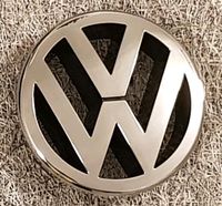 VW Emblem Chrom original Kühlergrill Golf Touran Polo Rheinland-Pfalz - Bernkastel-Kues Vorschau