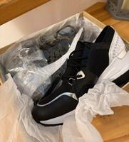 Michael Kors Schuhe Gr.38-38,5 Niedersachsen - Winsen (Luhe) Vorschau