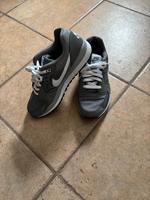Nike Sneaker Grau/Weiß Leipzig - Möckern Vorschau