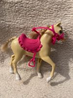 Barbie Pferd mit Sattel und Zaumzeug , Pony Nordrhein-Westfalen - Ratingen Vorschau