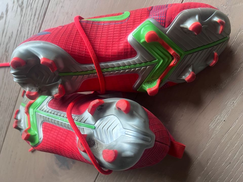 Nike Mercurial Vapor 14 Rot Größe 35 in Rheine