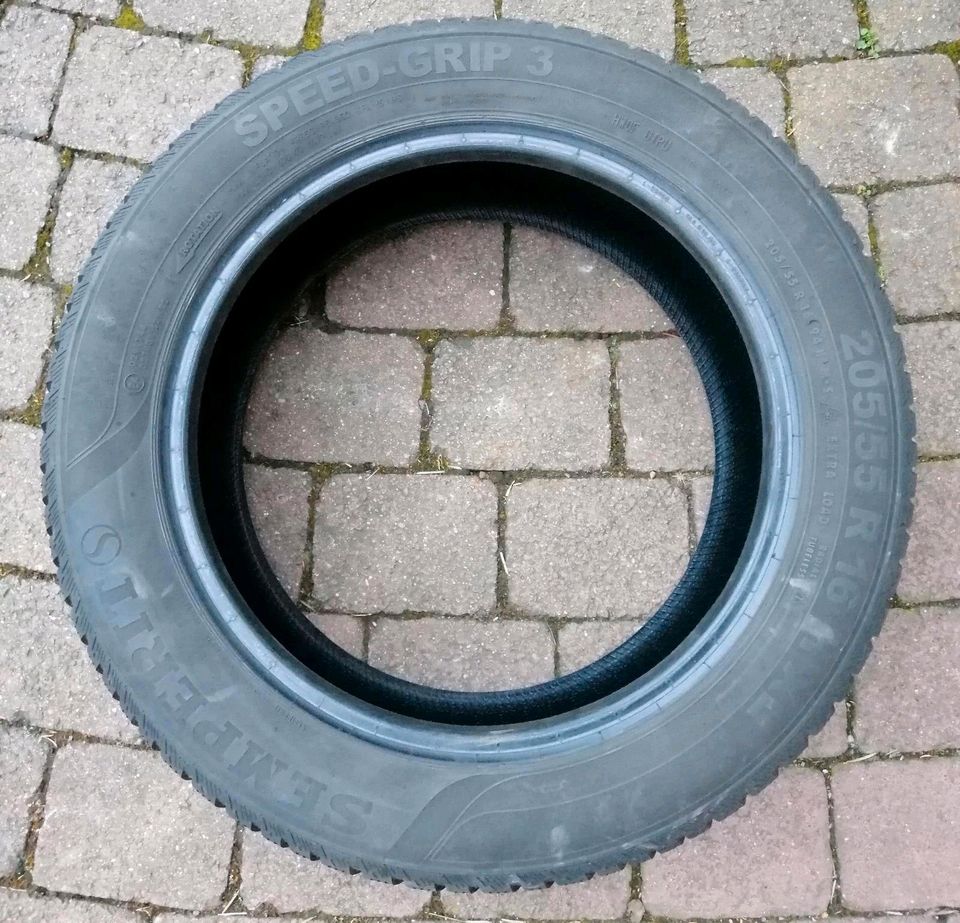 4x Winterreifen Semperit Speed-Grip 3 205/55 R16 94H in Kassel