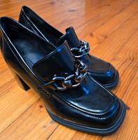 Damen Pumps Loafer Halbschuh mit Kettendeko Marco Tozzi Saarland - Dillingen (Saar) Vorschau