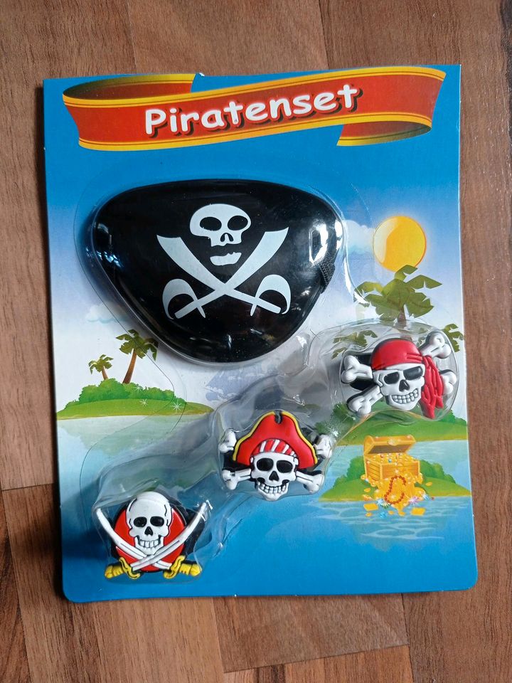 Piratenset Einladungskarten Augenklappe Kindergeburtstag Pirat in Bösdorf (bei Haldensleben)