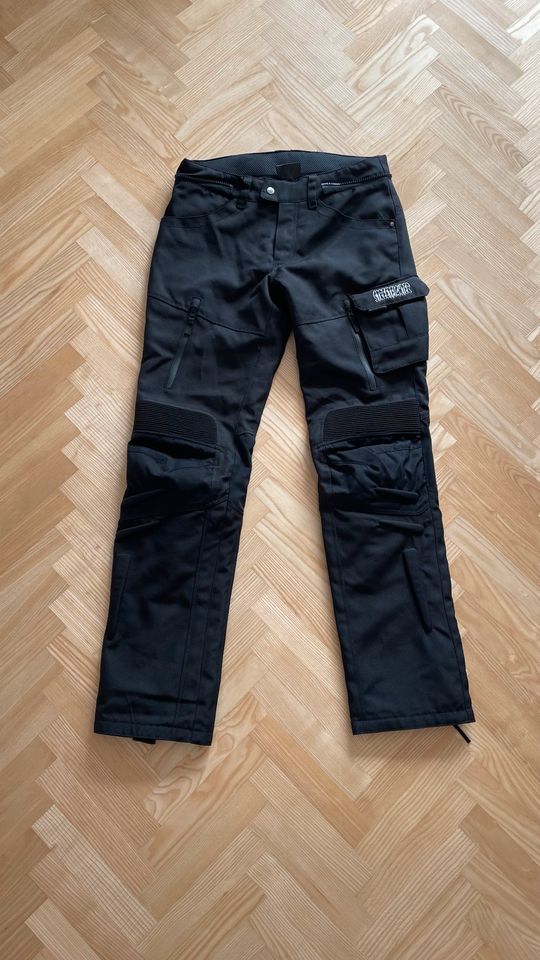 Streetfighter Motorradhose (Textilhose) Größe 48 in Berkheim