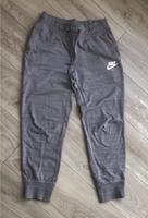 Nike Sporthose Training// neuwertig 3/4 Länge Baden-Württemberg - Ditzingen Vorschau