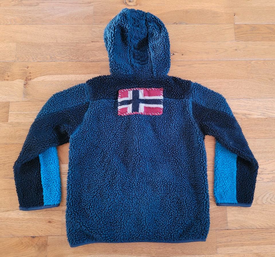 Napapijri Fleecefutter Gr.128 Kuscheljacke Teddyjacke in Barsinghausen