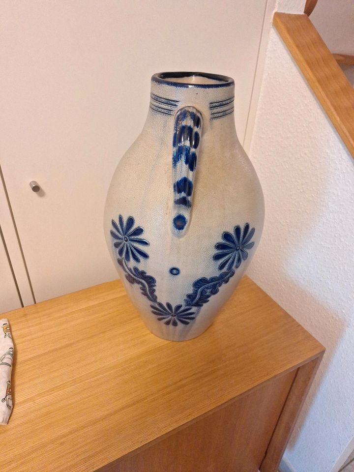 Großer Steingut Krug Vase Bodenbase blaue Glasur in Mettmann
