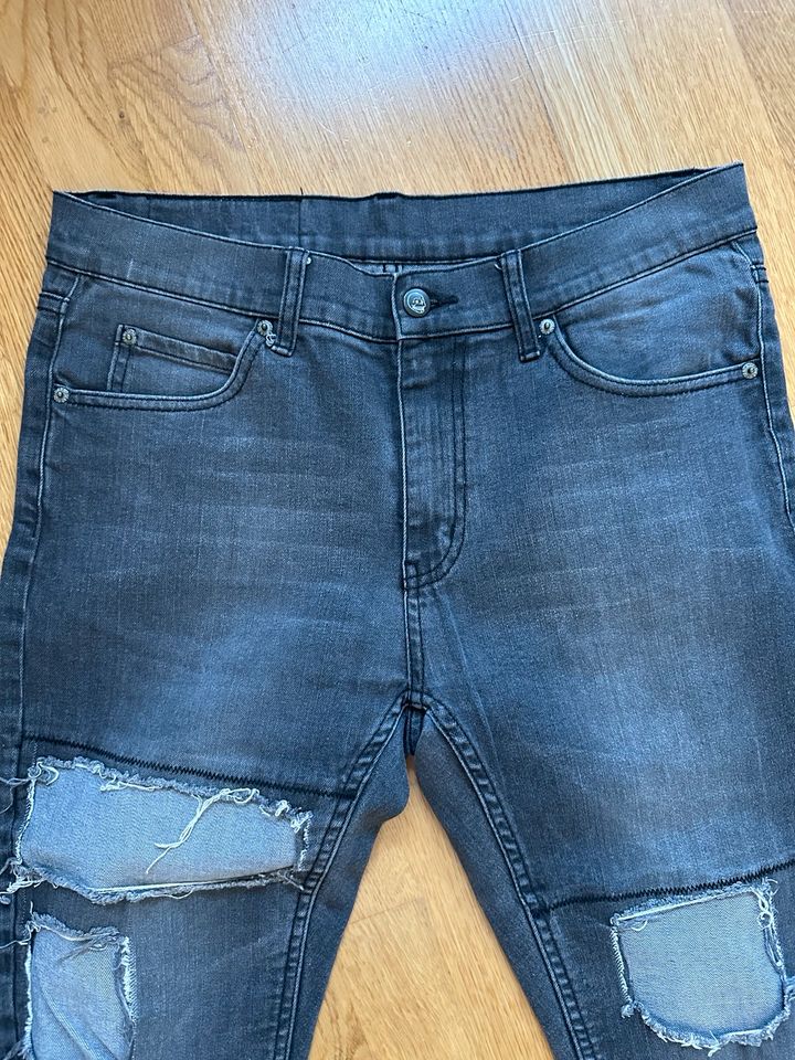 Jeans Herren Gr. 32 verschiedene Marken Jeans H&M & mehr in Kassel