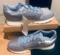 SCHNÄPPCHEN ORIGINAL REEBOK CLASSIC SNEAKERS GRÖßE 38,5 NEU Frankfurt am Main - Sachsenhausen Vorschau