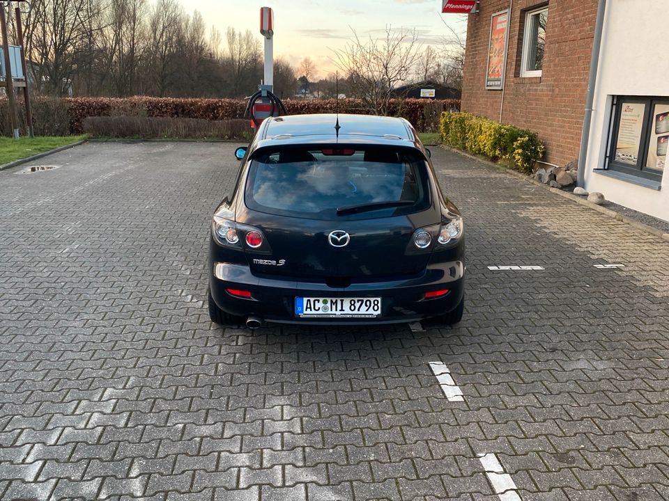 Mazda 3 BK in Baesweiler