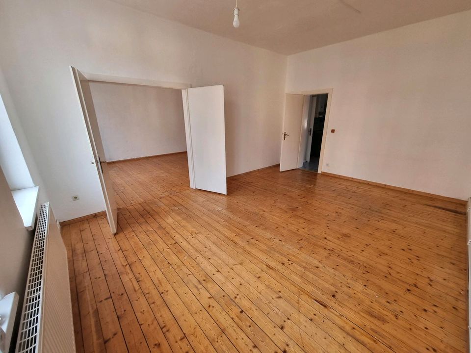 2 Zimmer Wohnung (ca. 75qm) 1km vom Steintor entfernt in Hannover