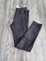 Pull & Bear Skinny Fit Jeans Gr 42 Herren Hose schwarz Niedersachsen - Weyhe Vorschau