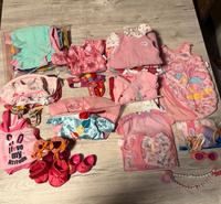 Großes Set Baby Born Kleidung und Zubehör Nordrhein-Westfalen - Plettenberg Vorschau