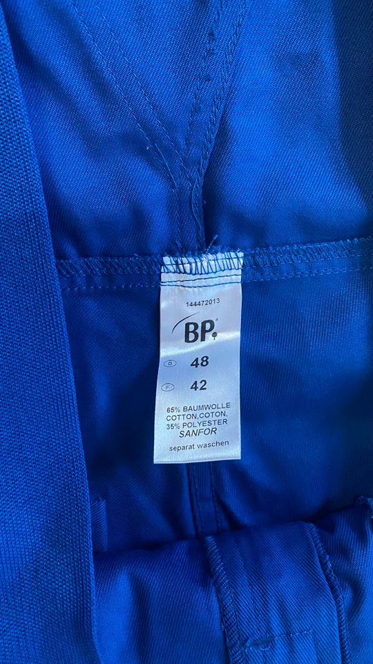 BP Latzhose Gr.48 blau rot Neu mit Etikett in Mönchengladbach