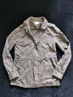 Dünne Jacke khaki Camouflage Gr. M Nordrhein-Westfalen - Beelen Vorschau