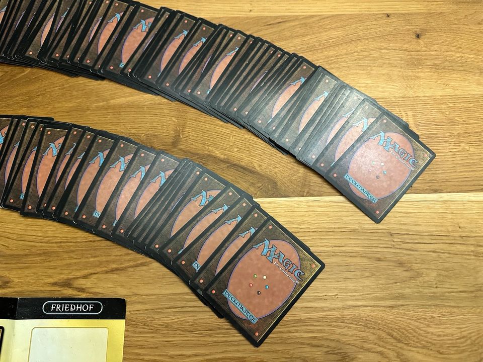 MAGIC The Gathering Spiel-/Sammelkarten (247 Stück) in Teublitz