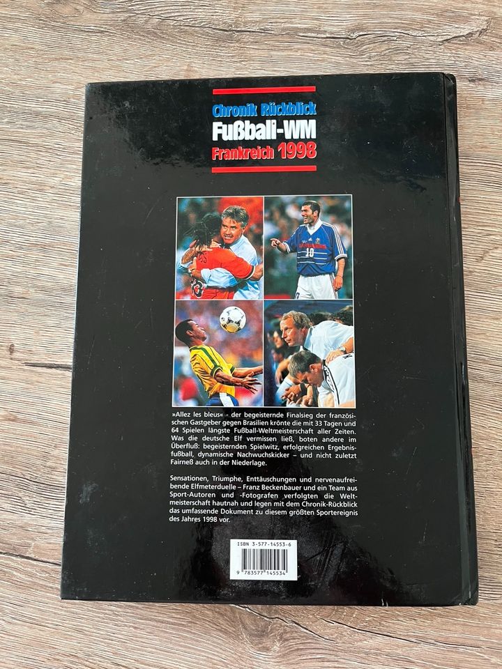Fußball Buch in Hamburg