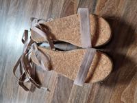 Espadrille Sandalen Asos Gr. 8 = 41 Keilabsatz zum Binden Hessen - Birstein Vorschau