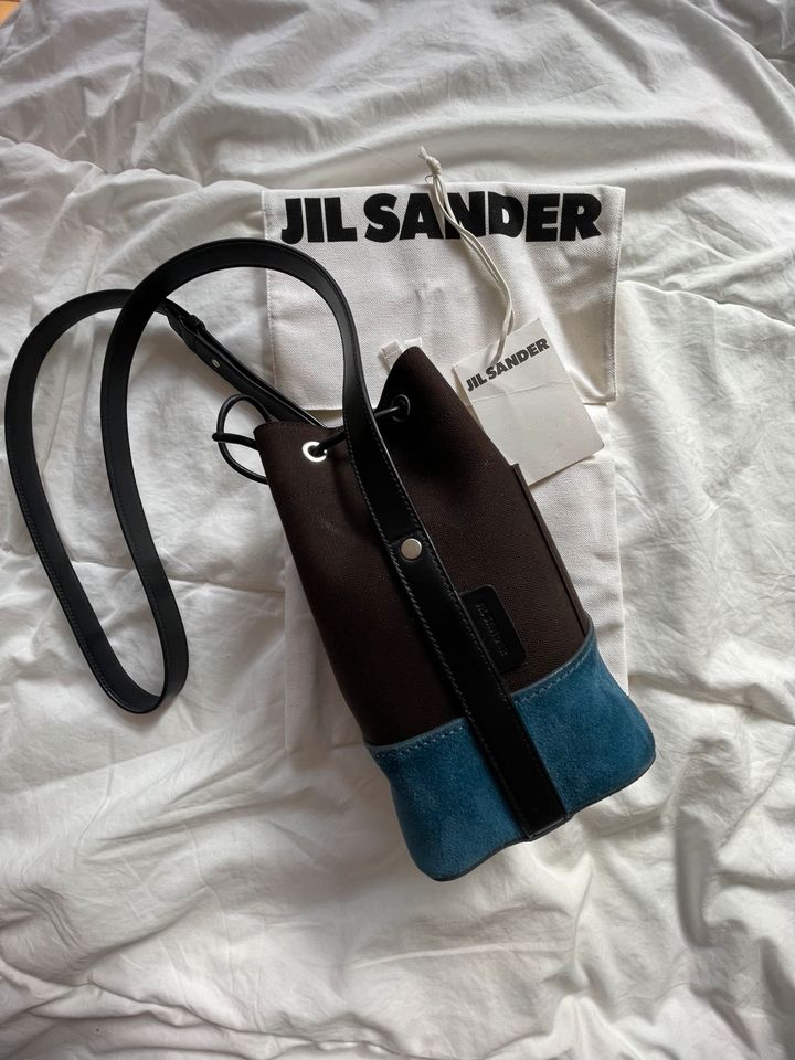 Jil Sander Bucket Bag in Berlin
