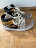 Jordans Schuhe, Sonderedition Berlin - Niederschönhausen Vorschau