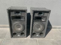 2 Magnat Soundforce 1200 Bassrefelxboxen 300 Watt Frankfurt am Main - Griesheim Vorschau