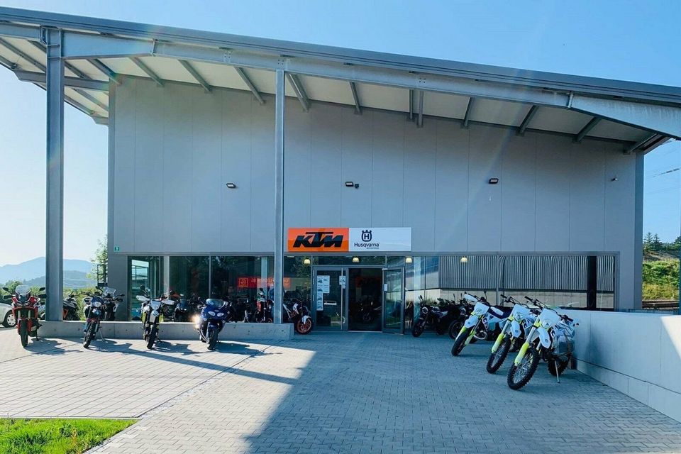 KTM 125 Duke Modell 2023 Neufahrzeug in Reinthal