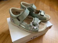 Pepino Silvi mintgrün Silber Glitzer 25 Sandalen Mädchen Baden-Württemberg - Karlsdorf-Neuthard Vorschau