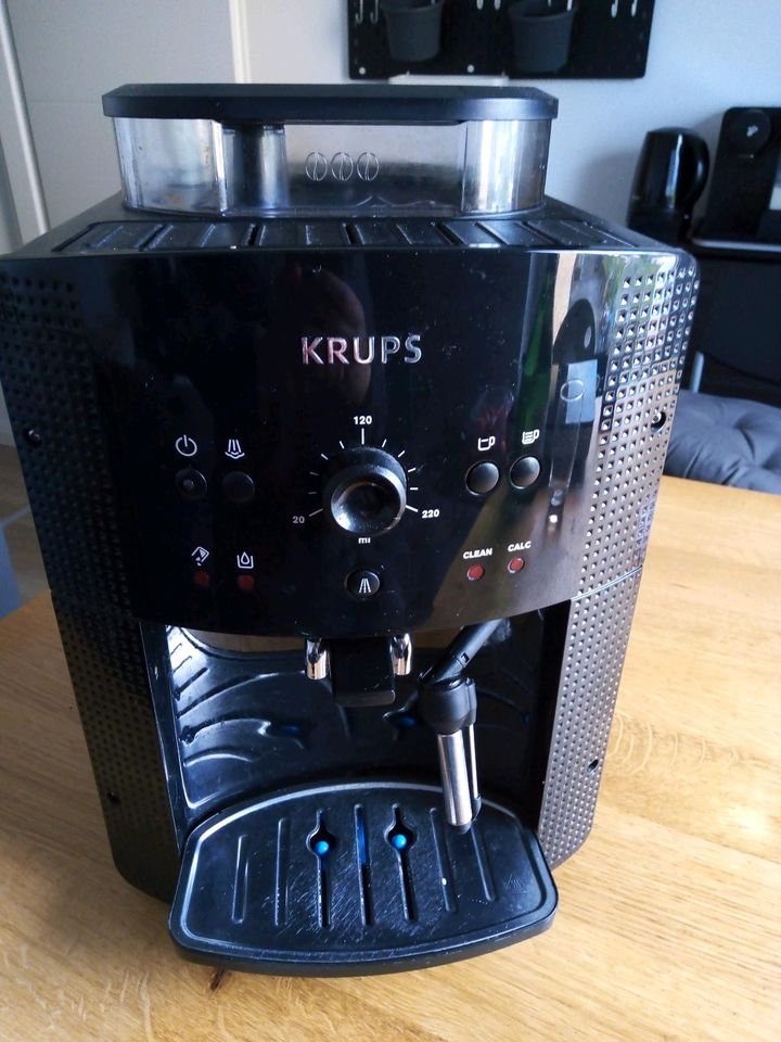 Action! Kaffeevollautomat Krups LETZTER PREIS in Landau in der Pfalz