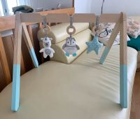 Schöner Holz Spielbogen / Spieltrapez Baby Türkis weiß Unisex Hannover - Misburg-Anderten Vorschau