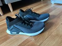 Puma Laufschuhe, Größe 38 Damen Schwerin - Weststadt Vorschau