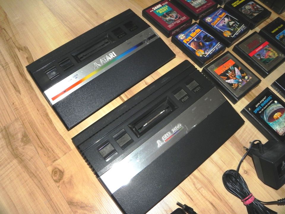 2x Atari 2600 mit 13 Spielen 3x Controller Retro Konsole in Quickborn