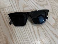 Stylische coole Sonnenbrille schwarz Celine Stil München - Au-Haidhausen Vorschau