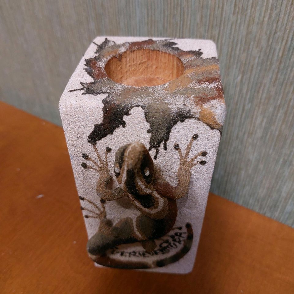 Gecko Teelichthalter in Sandsteinoptik in Dinslaken