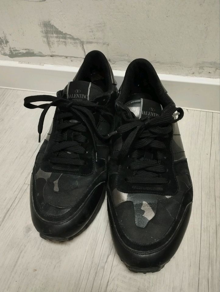 Valentino Garavani Designer Schuhe Sneaker in Größe 40 in Dortmund