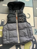 H&M Weste Steppweste Gr. 110/116 Dunkelblau Jacke Baden-Württemberg - Plochingen Vorschau