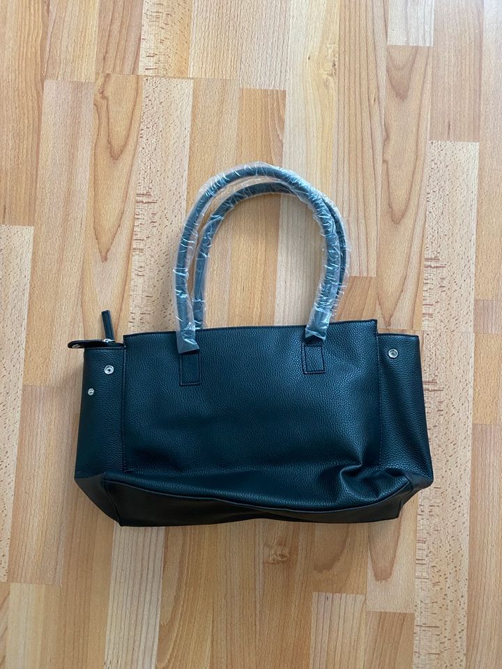 Handtasche NEU in Freital