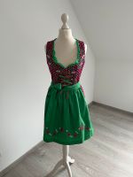 Dirndl / Fuchs Trachtenmode / Beere / Grün / Gr. 36 Bayern - Vohenstrauß Vorschau