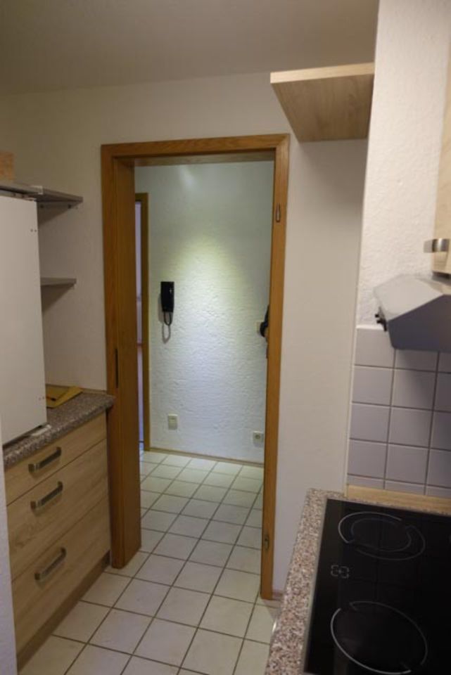1 Zimmer in 3er WG, mit EBK + Bad, 72458 Albstadt- Ebingen in Albstadt