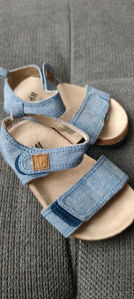 Sandalen h&m Gr. 20/21 in Erfurt