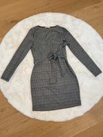 Neu! Kariertes Kleid von Mango, Business Hessen - Witzenhausen Vorschau