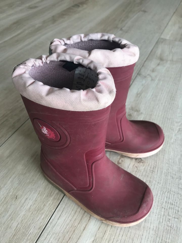 Gummistiefel Kinder Gr. 24 / 25 mit Leuchteffekt - aus 1. Hand in  Sachsen-Anhalt - Bad Duerrenberg | Gebrauchte Kinderschuhe Größe 24 kaufen  | eBay Kleinanzeigen ist jetzt Kleinanzeigen