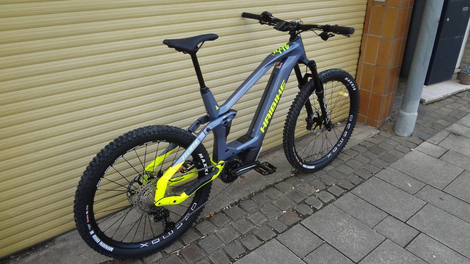 Haibike ALLMTN CF 11 85Nm i750Wh 12-G XT HB BRL 2023 in Euskirchen