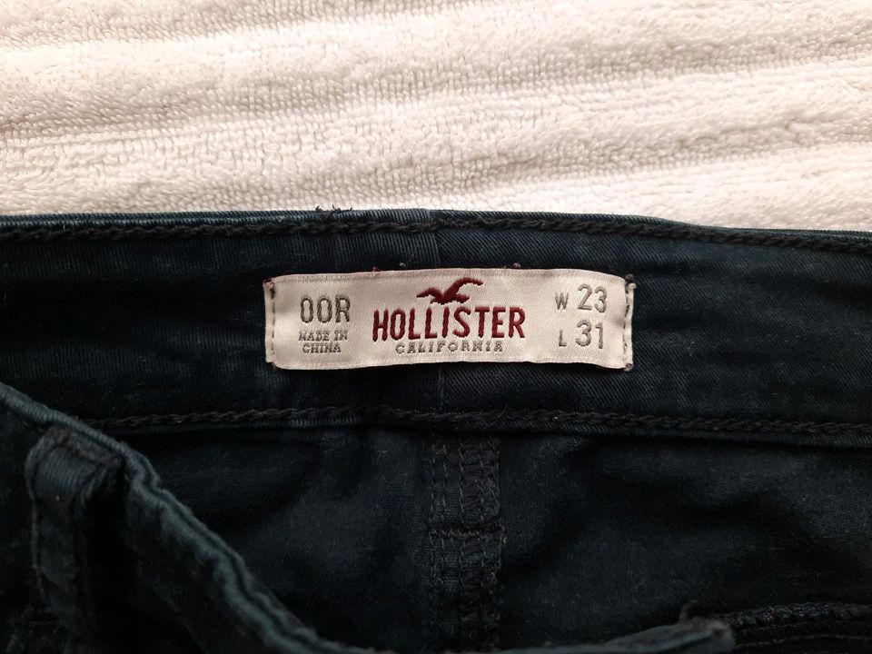 Hollister Jeans W23 L 31  152/158 skinny dunkelblau in Mengerskirchen