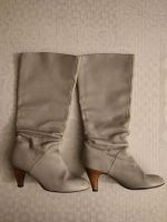 Zara Echtleder Stiefel High Heels taupe grau Gr. 39 Süd - Niederrad Vorschau