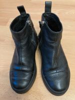 Schwarze Lederstiefel, Stiefel, Guiseppe Zanotti, Gr 36 Berlin - Lichtenberg Vorschau