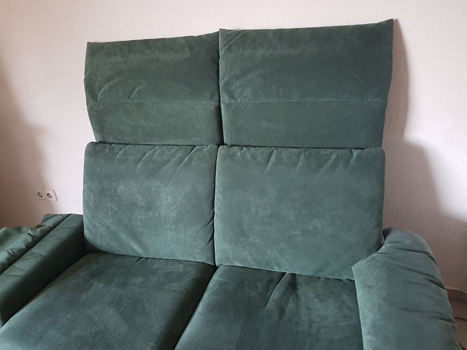 Alcantara 3-teilige Couchgarnitur (2-Sitzer, Sessel und Hocker) in Obertshausen